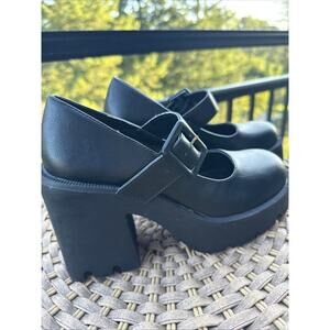 Madden Girl Black Mary Jane Chunky Platform Heel Shoes Size 5.5 Y2K Buckle